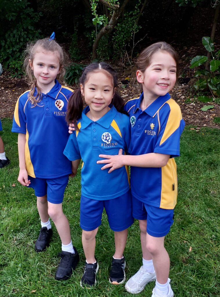 a group of girls in uniform
