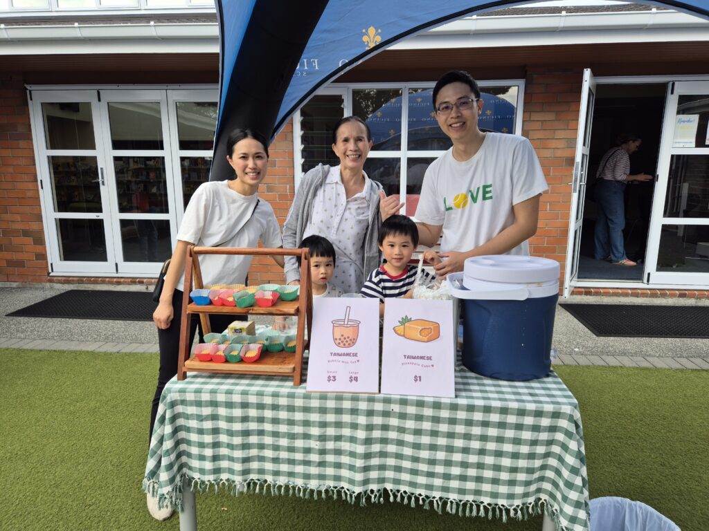 A young Taiwanese family selling bubble tea