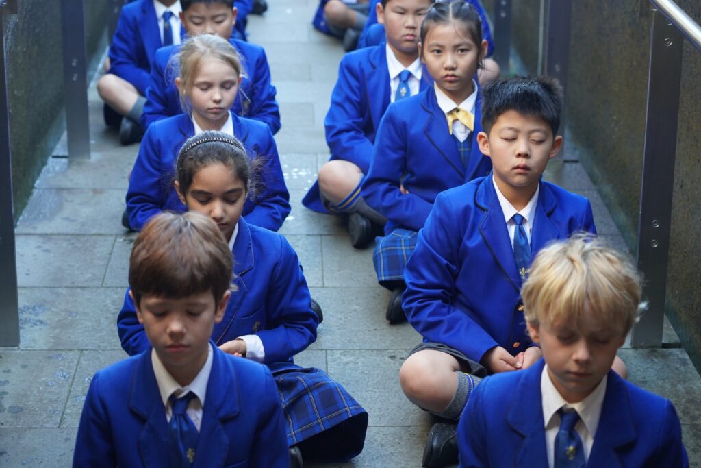 Children meditating